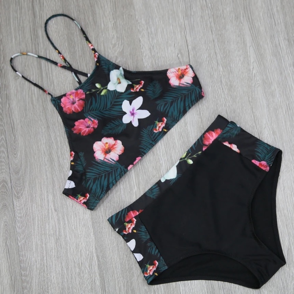 High waist swimsuit👙great summer special!